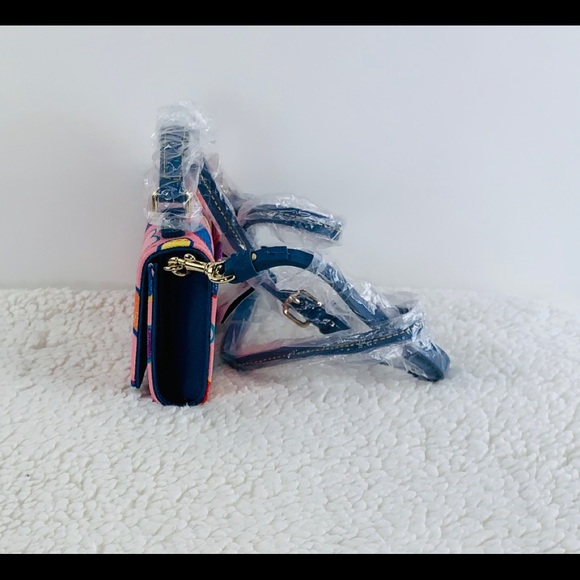 Dooney & Bourke Hearts Mimi Crossbody Bag New - Picture 3 of 8